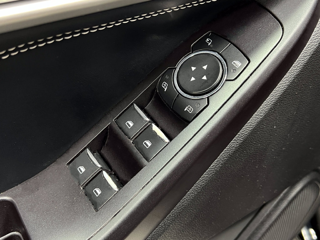 Used 2020 Ford Explorer ST AWD/4WD image 17