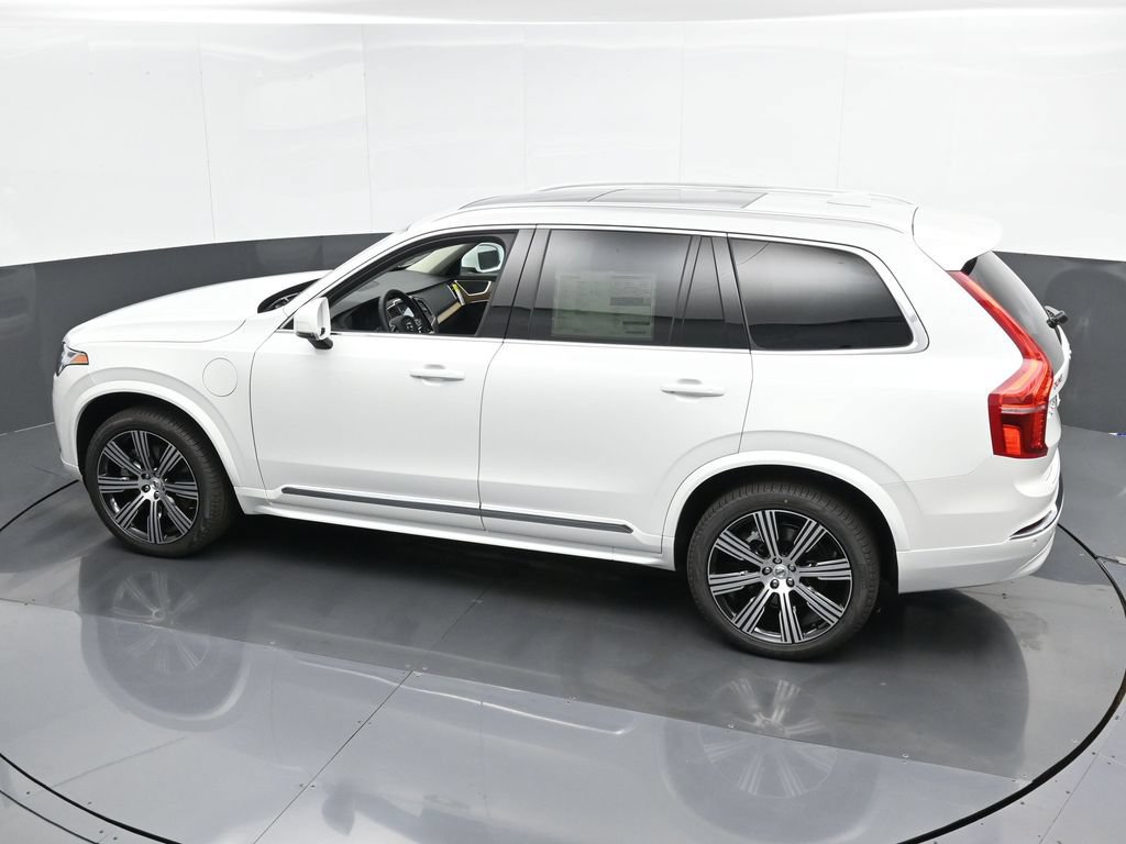 Certified 2025 Volvo XC90 T8 Core w/ Protection Package Premier AWD/4WD image 45