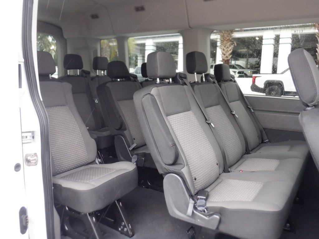 Used 2024 Ford Transit 350 XLT RWD image 11