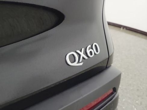 Certified 2025 INFINITI QX60 Pure FWD image 6