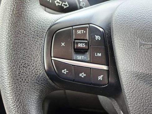 Used 2024 Ford Transit 350 XLT image 17