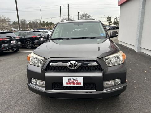 Used 2012 Toyota 4Runner Limited image 3