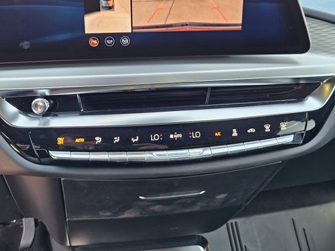 New 2025 Cadillac Lyriq Sport image 28