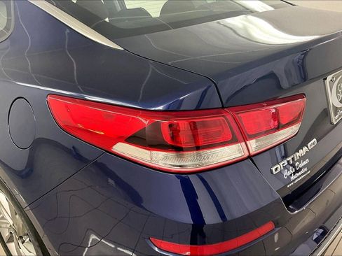Used 2019 Kia Optima LX image 23