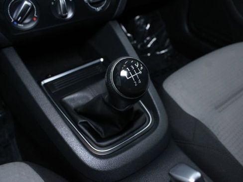 Used 2017 Volkswagen Jetta S image 11