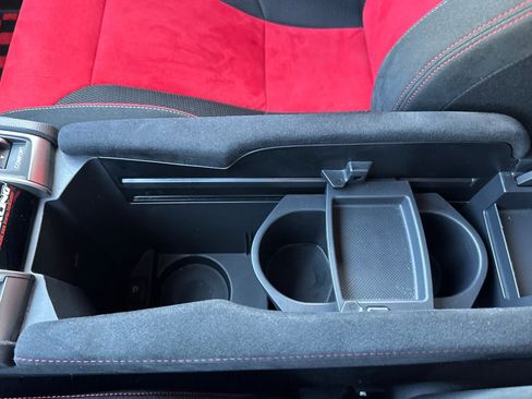 Used 2018 Honda Civic Type R image 32