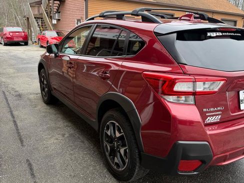 Used 2019 Subaru Crosstrek 2.0i Premium image 4