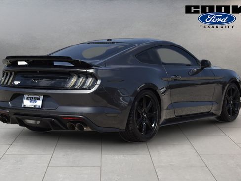 Used 2019 Ford Mustang GT w/ Equipment Group 301A RWD image 3