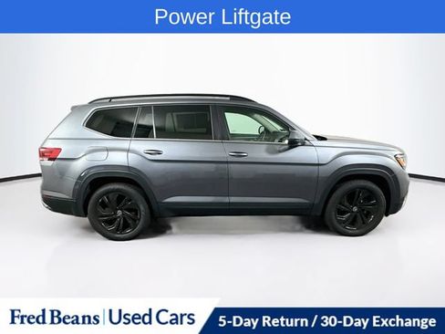 Used 2023 Volkswagen Atlas SE w/ Black Wheel Package AWD/4WD image 11