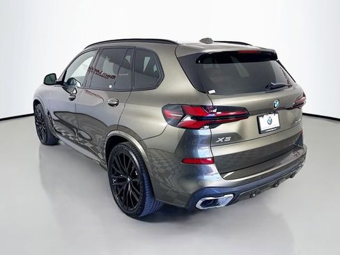 Used 2024 BMW X5 sDrive40i w/ M Sport Package image 5