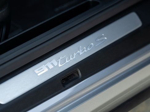 Used 2021 Porsche 911 Turbo S image 18