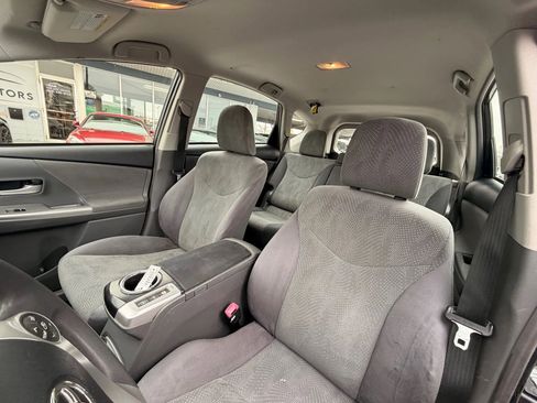 Used 2012 Toyota Prius V Three image 10
