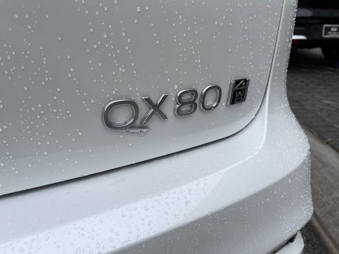 Used 2026 INFINITI QX80 Luxe w/ Cargo Package AWD/4WD image 5