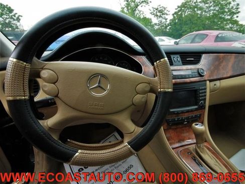 Used 2006 Mercedes-Benz CLS 500 image 9
