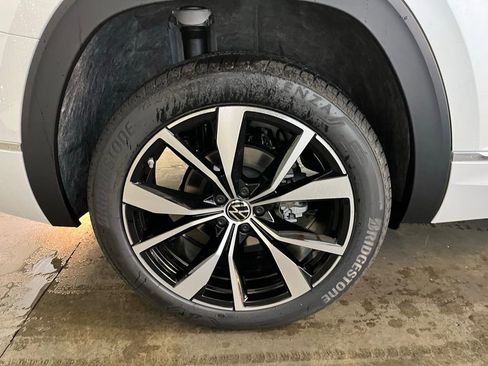 New 2026 Volkswagen Atlas SEL Premium R-Line AWD/4WD image 30