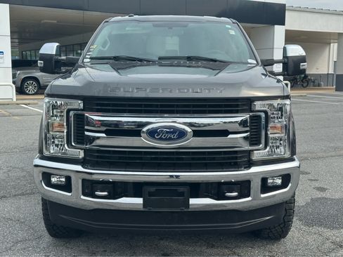 Used 2018 Ford F350 XLT w/ XLT Premium Package AWD/4WD image 4