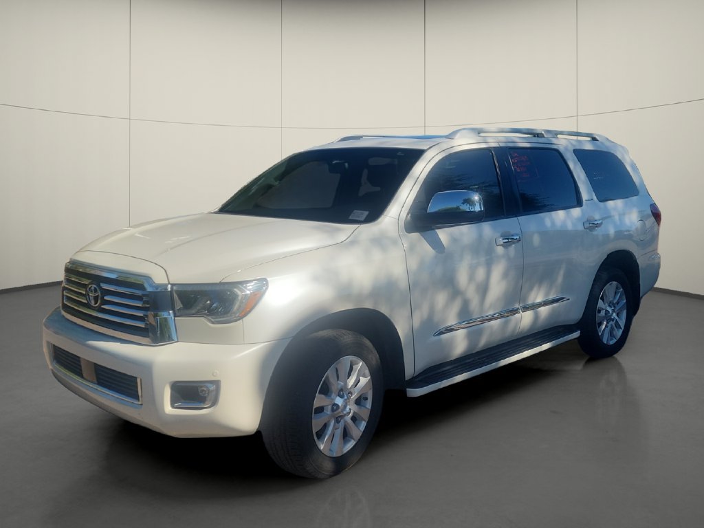 Used 2021 Toyota Sequoia Platinum AWD/4WD image 3