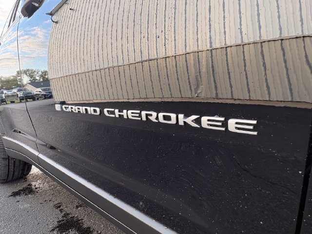 New 2027 Jeep Grand Cherokee Limited AWD/4WD image 49