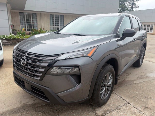 New 2027 Nissan Rogue S FWD image 2