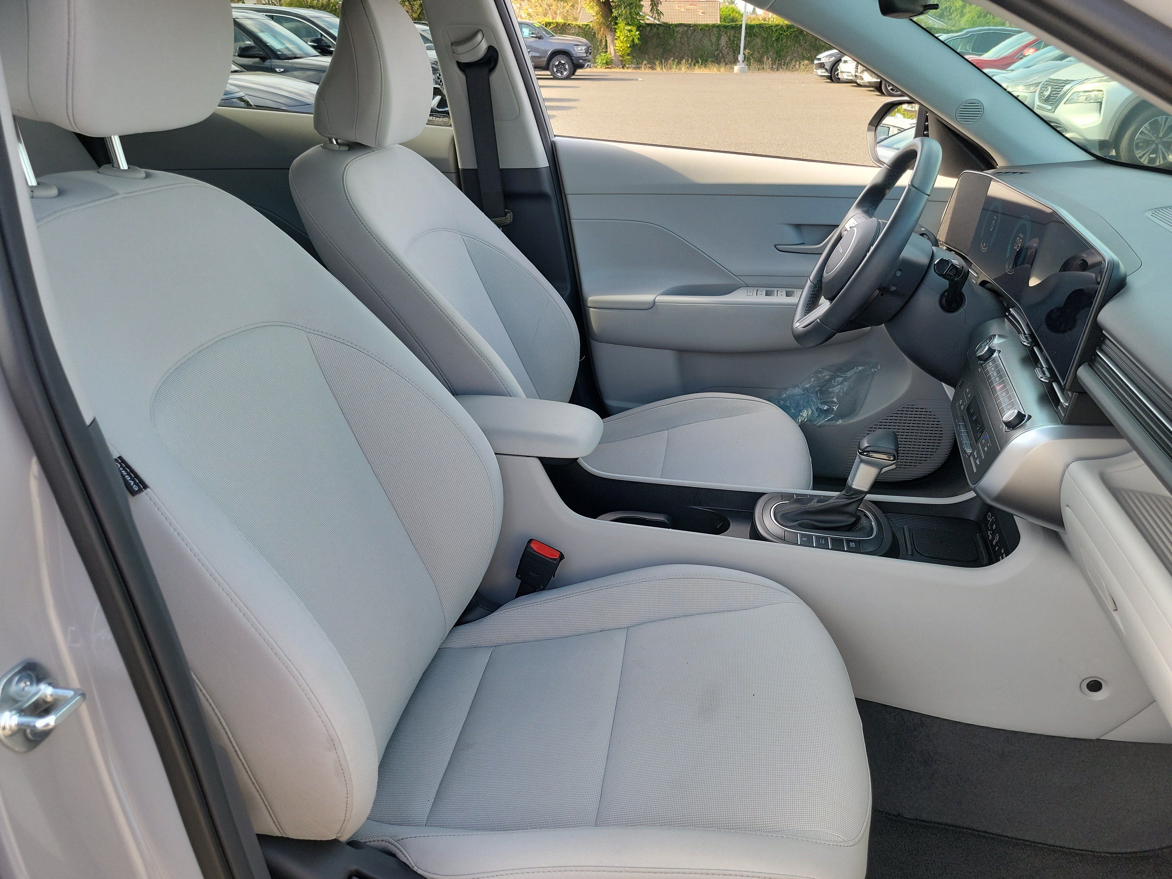 Used 2026 Hyundai Kona SEL Sport FWD image 20