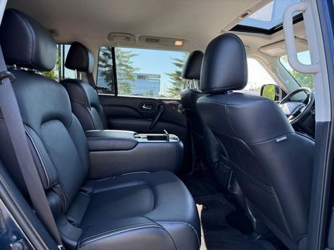 Used 2024 INFINITI QX80 Luxe AWD/4WD image 10