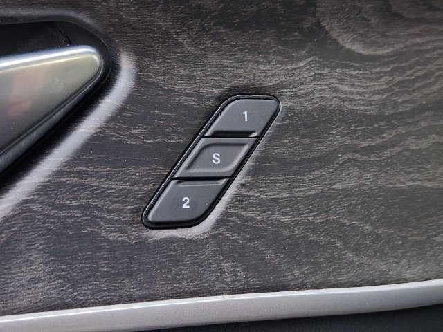 Certified 2026 Jeep Grand Cherokee L Limited AWD/4WD image 28