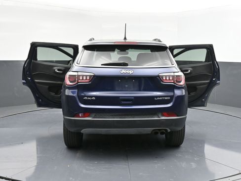 Used 2019 Jeep Compass Limited image 41