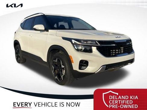 Certified 2025 Kia Seltos EX image 1