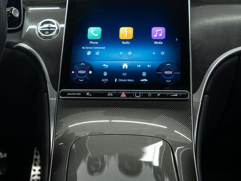 Used 2025 Mercedes-Benz GLC 43 AMG 4MATIC image 24