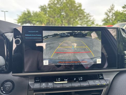 New 2025 Toyota Camry Hybrid image 20