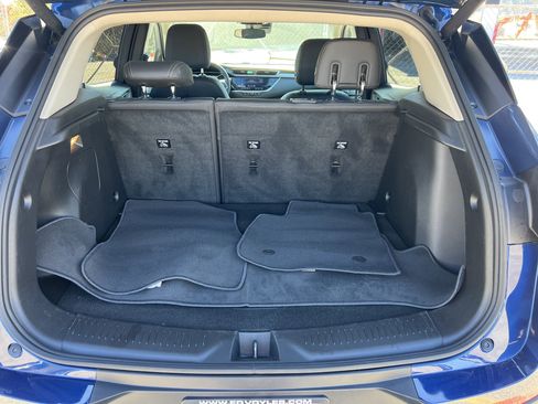 Used 2022 Buick Encore GX Select image 18