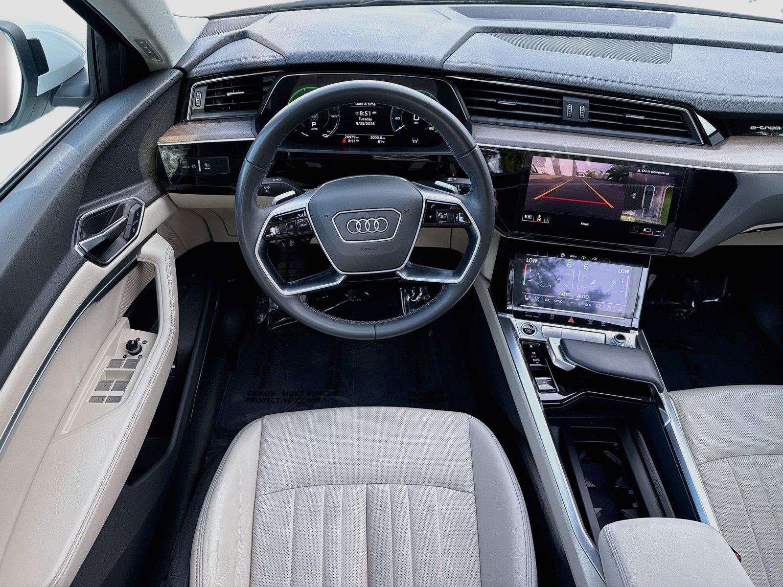 Certified 2024 Audi Q8 e-tron Premium Plus AWD/4WD image 24