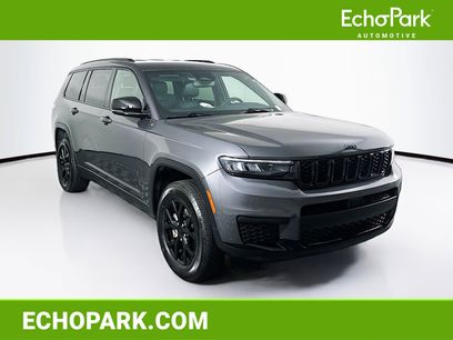 Used 2024 Jeep Grand Cherokee L Laredo
