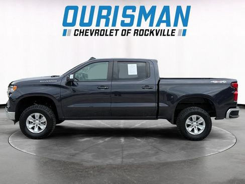 Used 2023 Chevrolet Silverado 1500 LT AWD/4WD image 3