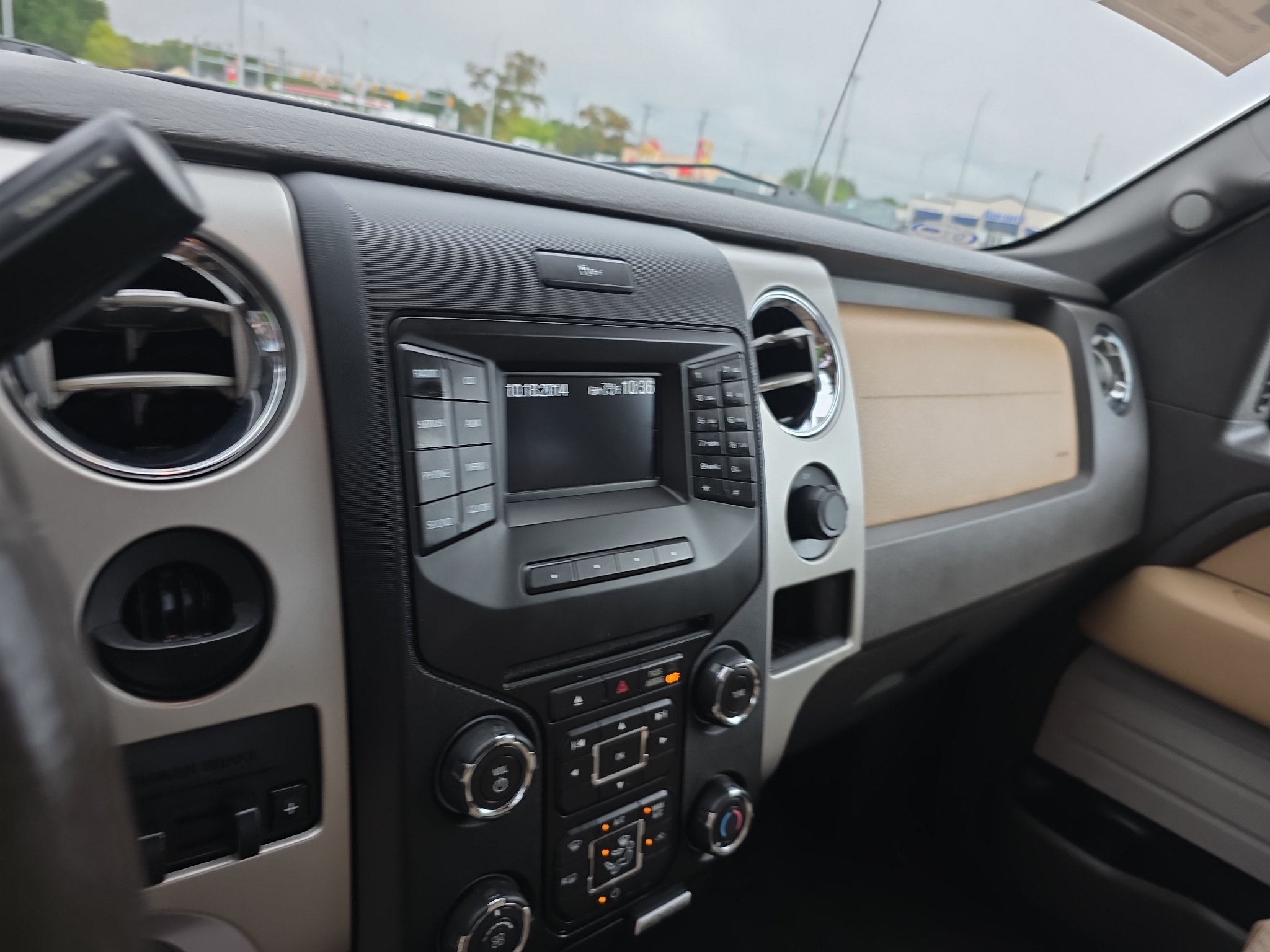 Used 2014 Ford F150 XLT w/ Equipment Group 302A Luxury RWD image 11