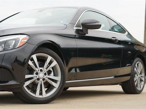 Used 2017 Mercedes-Benz C 300 4MATIC Coupe image 11