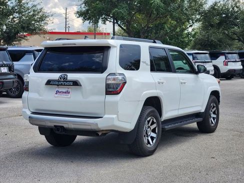 Used 2023 Toyota 4Runner TRD Off-Road image 3