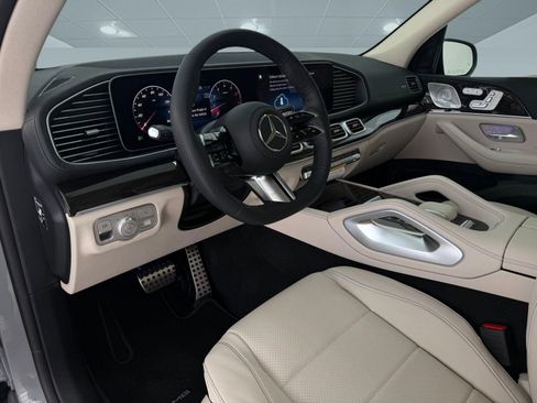 New 2026 Mercedes-Benz GLS 450 GLS 450 image 4