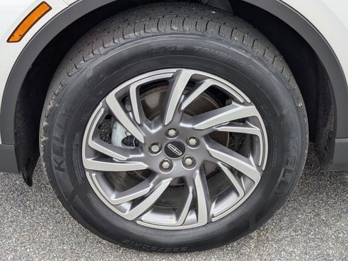 Used 2023 Lincoln Corsair FWD image 13