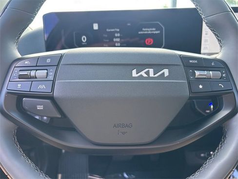 New 2025 Kia EV6 Light w/ Light LR Technology Package image 22