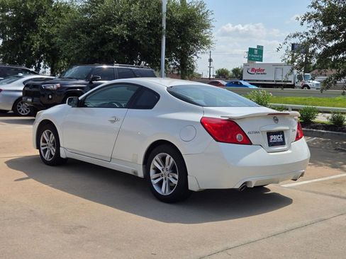 Used 2013 Nissan Altima 2.5 S FWD image 4