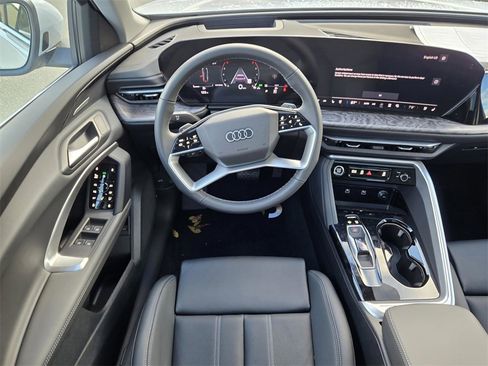 New 2025 Audi Q5 2.0T Premium Plus image 13