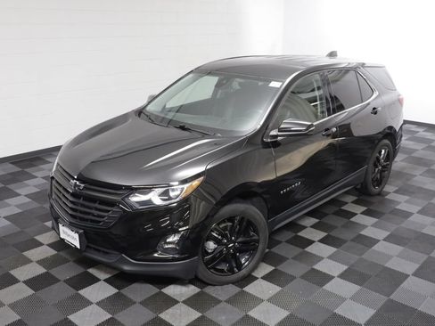 Used 2020 Chevrolet Equinox LT w/ Midnight Edition FWD image 2