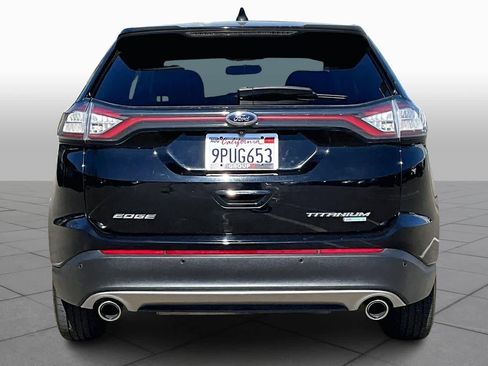 Used 2017 Ford Edge Titanium w/ Technology Package image 4