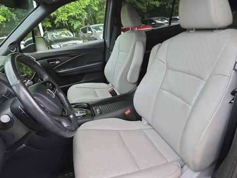 Used 2019 Honda Passport Touring image 15