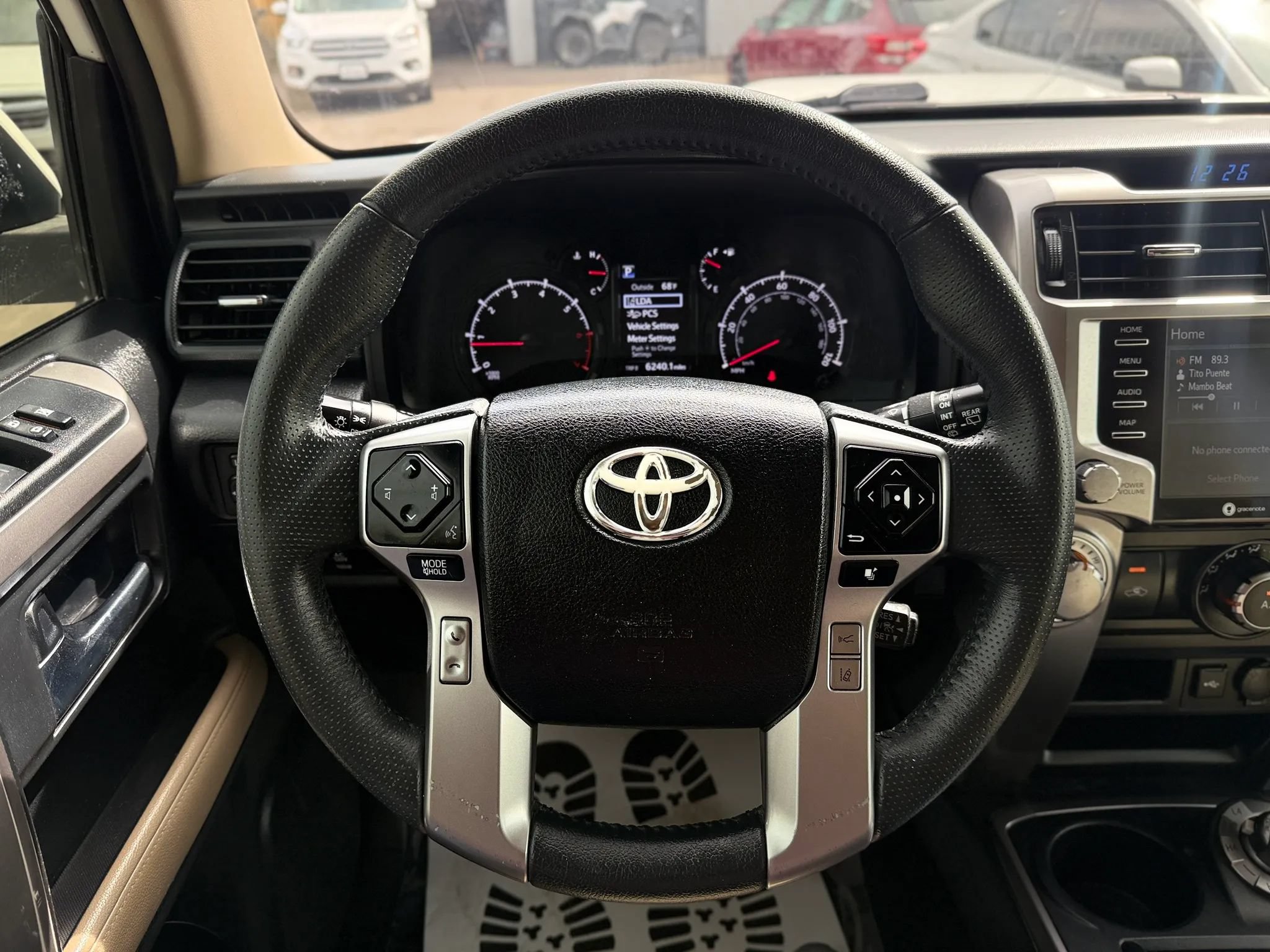 Used 2021 Toyota 4Runner SR5 Premium w/ Moonroof Package AWD/4WD image 27