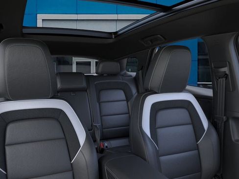 New 2025 Chevrolet Blazer EV LT image 24