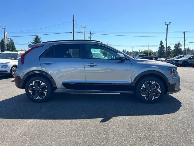 New 2026 Kia Niro Wave w/ Wave Preserve Package FWD image 8
