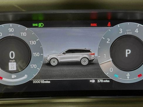 New 2026 Land Rover Range Rover Velar Dynamic SE image 11
