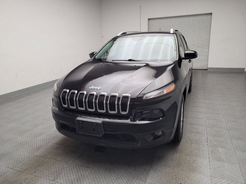 Used 2015 Jeep Cherokee Latitude FWD image 15